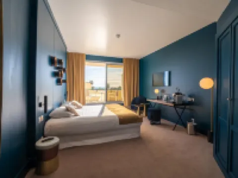 Casino Hôtel des Palmiers Hotels in Hyeres