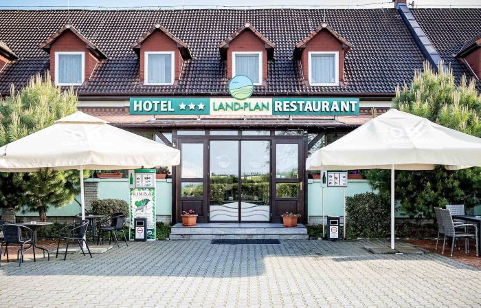 Land-Plan Hotel