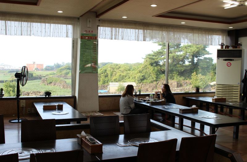 Jeju Feel House