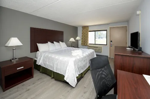 Americas Best Value Inn Central Valley Hotel di Blooming Grove