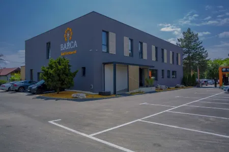 Holiday Houses Barca Отели в г. Кошице II