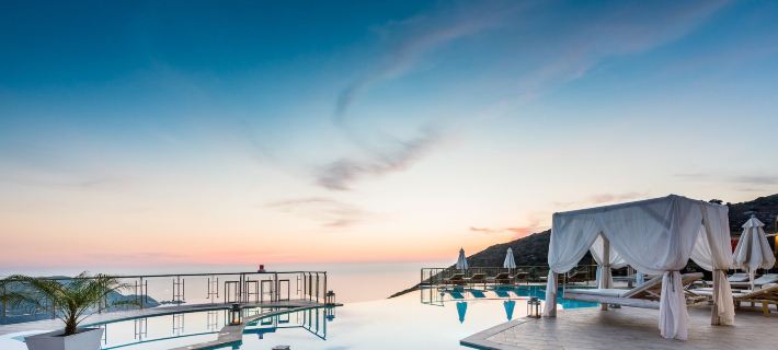 Petani Bay Hotel - Adults Only Hotel di Kefallinia