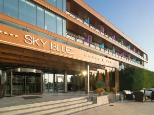 Sky Blue Hotel & Spa