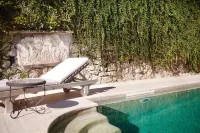 Villa Capri Marina - Pools