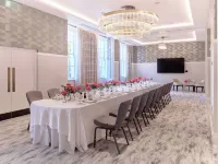 The Biltmore Mayfair Hotels near Mayfair