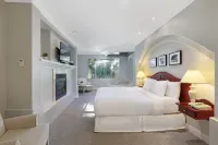 Crown Isle Resort & Golf Community - Boutique