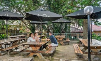 Jamberoo Pub & Saleyard Motel
