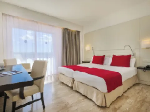 Grupotel Taurus Park Hotels in Ses Cadenes