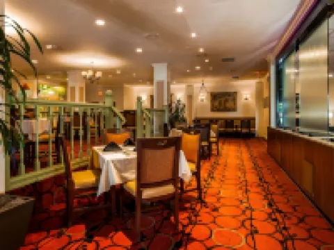 Best Western Plus Grosvenor Airport Hotel Hotel di San Mateo County
