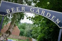 Chequers Inn Hotels in Rother District