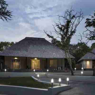 Monate Game Lodge Hotel Exterior