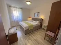 House Lara - 3-Star