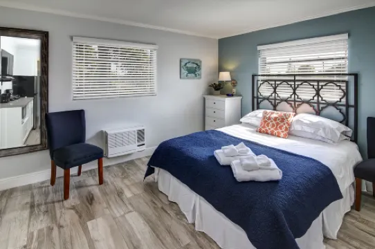 May-Dee Suites in Florida