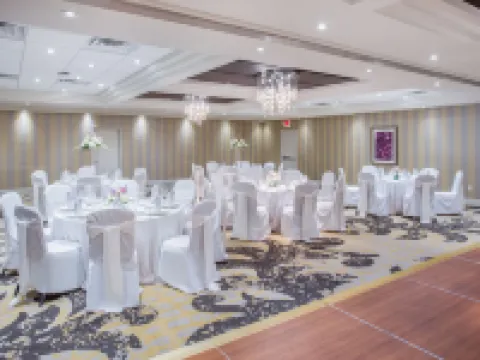 Crowne Plaza SADDLE BROOK by IHG Hotels in Saddle Brook