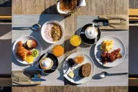 Seven Boutique Hotel - breakfast