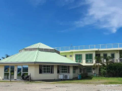 S-E Hotel and Residence Hotels in Caticlan