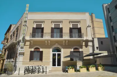 Hotel Torino Các khách sạn gần Diga di Punta Riso