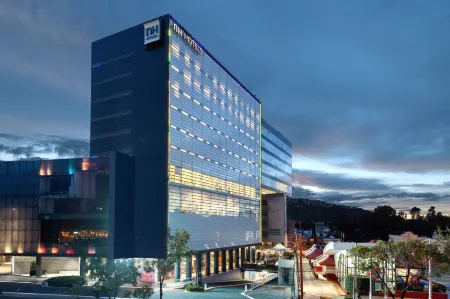 NH Mexico City Valle Dorado Отели в г. Тлалнепантла