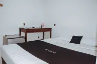 DS CoLive Peterongan Hotels in Lamper Kidul