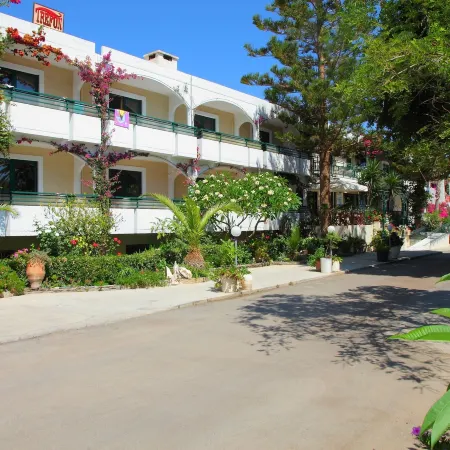 Trefon Hotel Apartments and Family Suites