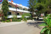 Trefon Hotel Apartments and Family Suites