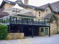 The Red Lion Hawkshaw Hotels in Bury District