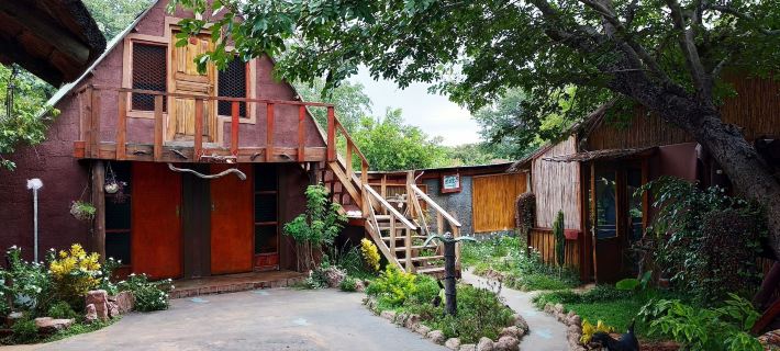 Elephant Trail Guesthouse and Backpackers Hotels in Chobe