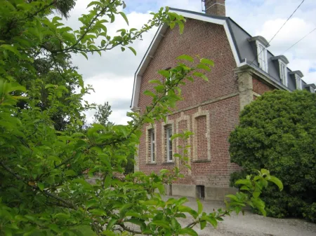 Le Clos Boutenelle Отели в г. Эперлек