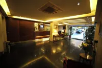 홀리데이 홈 스위트