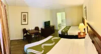 Niagara's Best Inn - balcony