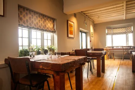 Winyard's Gap Inn Отели в г. Эвершот