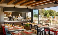 Sunny Makarska by Valamar - breakfast