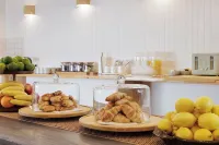 South Pacific Palms Motor Inn Hotels in Tuncurry