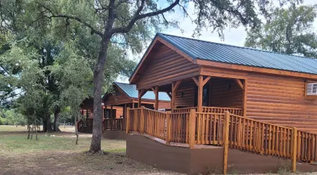 Al's Hideaway Cabin and RV Space, LLC