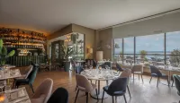 Salthill Hotel Hotels in Barna