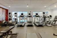 Hilton Garden Inn Melville - Gym