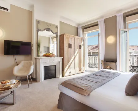 โรงแรมลา วิลล่า ตอสกา โรงแรมในคานส์