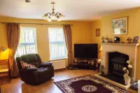 Groarty House/Manor Hotels in Londonderry