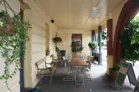 Mickey Bourke's Koroit Hotel Hotels in Woolsthorpe