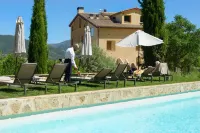 Small Luxury Hotels of The World - Torre del Marques - 5-Star