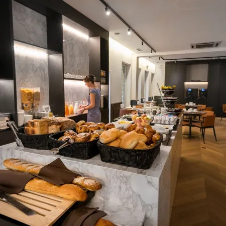 Hotel Acacia