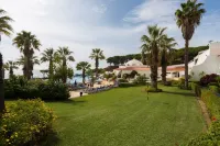 Grand Muthu Oura View Beach Club