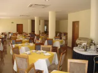 Hotel Caravelas - breakfast