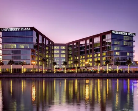 University Plaza Waterfront Hotel Hotels in Stockton