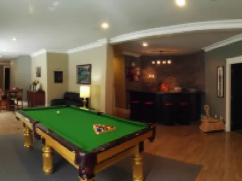 Sunny Island by White Rock B&B Hotels in Surrey