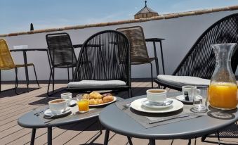 Hotel Boutique Caireles