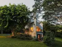 Hix Island House Hotels in Vieques