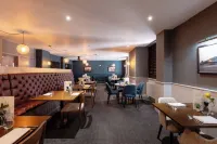 The Stones Hotel - breakfast