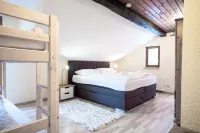 Lake View Lodges by we Rent, Summercard Included