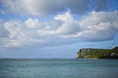 ホテル周辺 グアム リーフ ホテルの写真